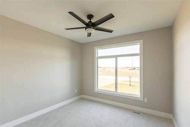 1420 NW Linda Lane, Waukee, IA 50263