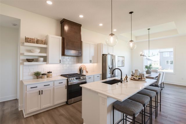 1420 NW Linda Lane, Waukee, IA 50263