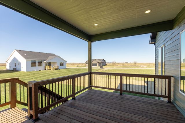 1420 NW Linda Lane, Waukee, IA 50263