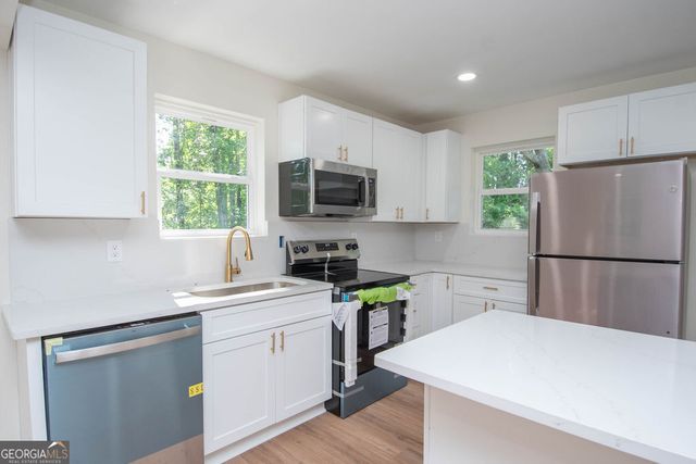 618 S Harlem Circle, Lagrange, GA 30241