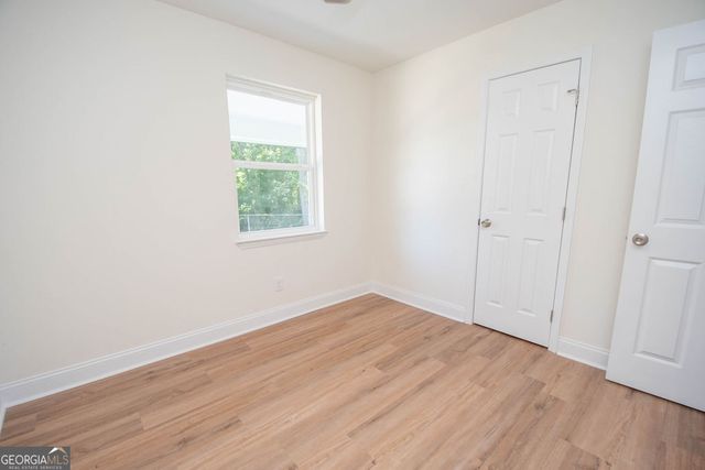 618 S Harlem Circle, Lagrange, GA 30241