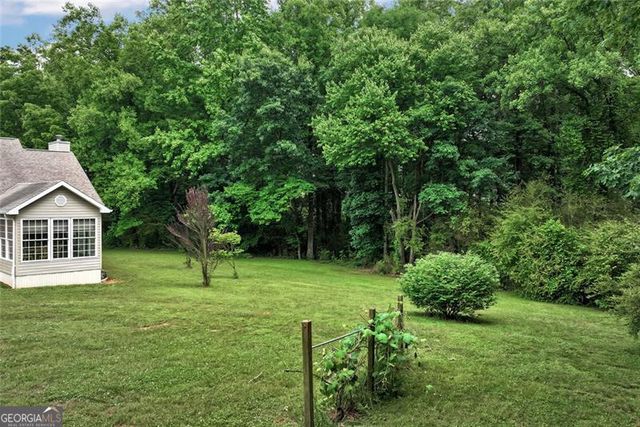 1044 Lothridge Road, Cleveland, GA 30528