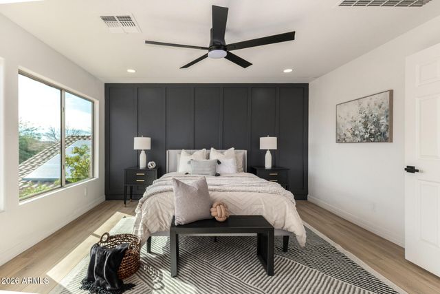 1821 W KURALT Drive, Anthem, AZ 85086