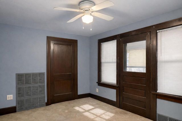 7211 18th AVENUE, Kenosha, WI 53143