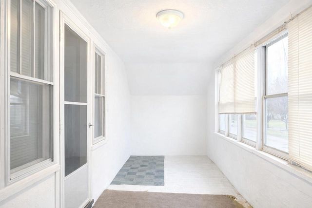 7211 18th AVENUE, Kenosha, WI 53143