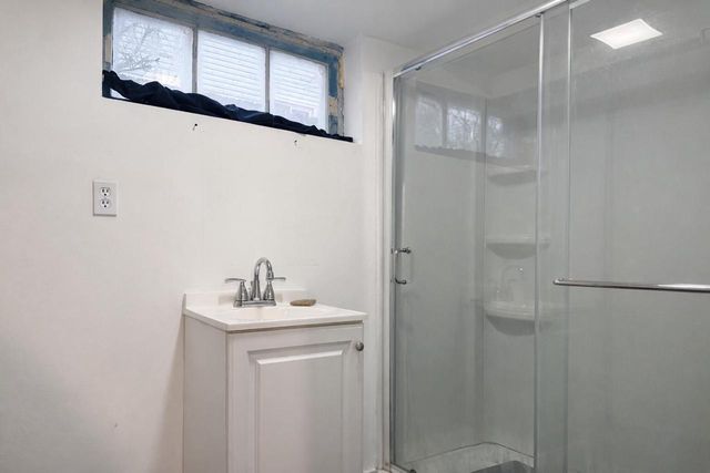 7211 18th AVENUE, Kenosha, WI 53143