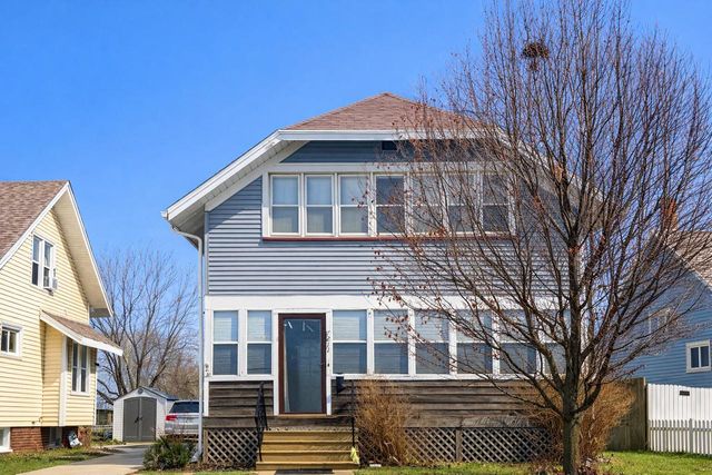 7211 18th AVENUE, Kenosha, WI 53143