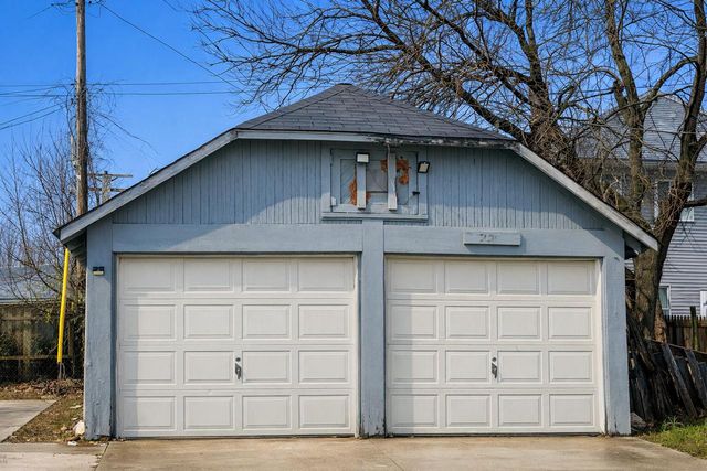 7211 18th AVENUE, Kenosha, WI 53143