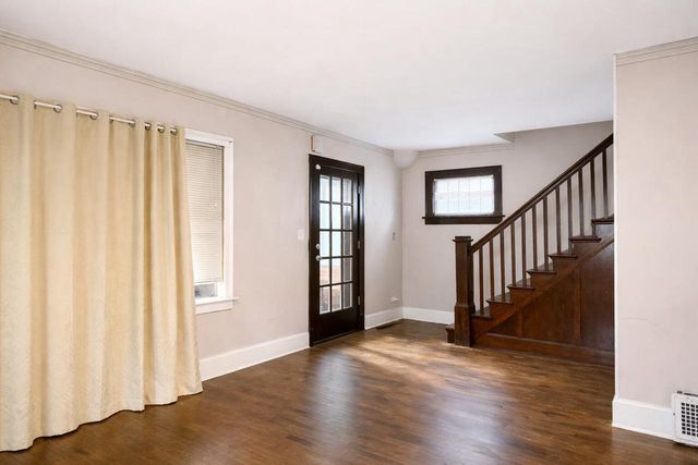 7211 18th AVENUE, Kenosha, WI 53143