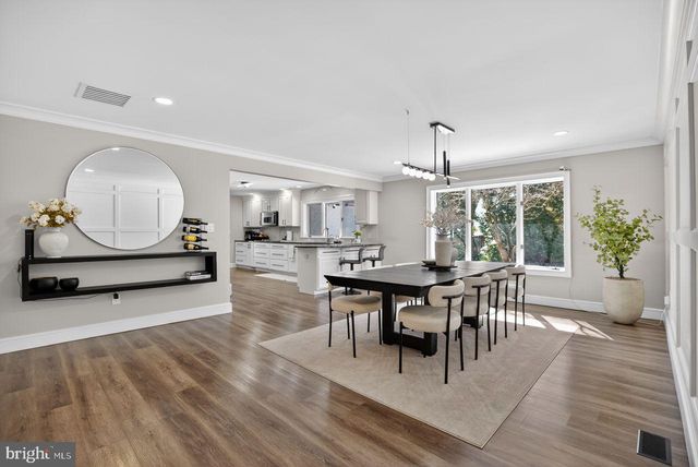 4304 BRIDGEBORO RD, Moorestown, NJ 08057