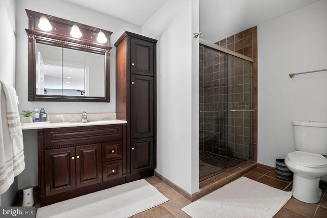 4304 BRIDGEBORO RD, Moorestown, NJ 08057