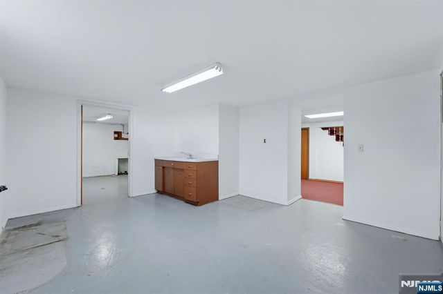 305 Falmouth Avenue, Elmwood Park, NJ 07407