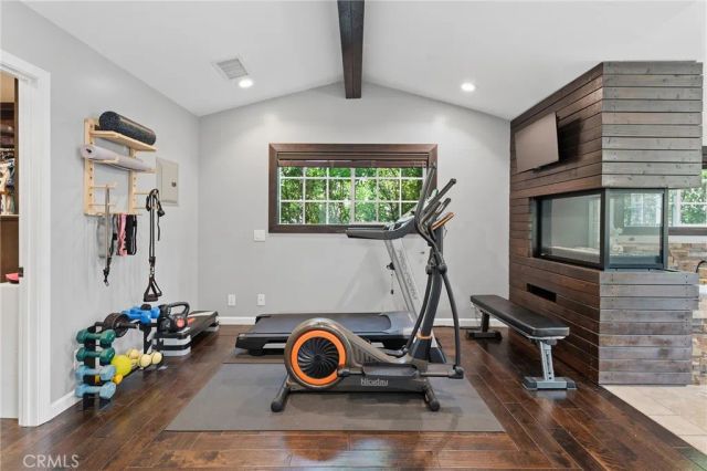 22702 Califa Street, Woodland Hills, CA 91367