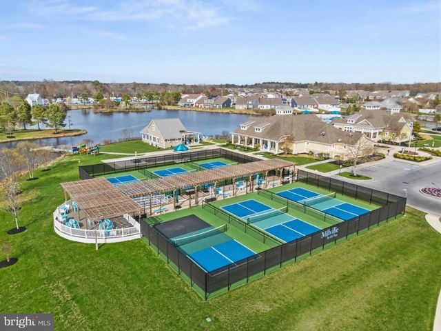 35880 HUNTINGTON ST, Millville, DE 19967