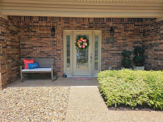 54 Galeon Way, Hot Springs Village, AR 71909