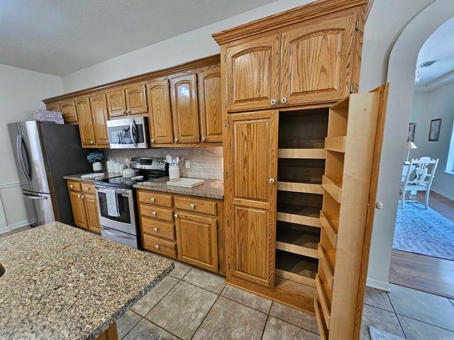 54 Galeon Way, Hot Springs Village, AR 71909