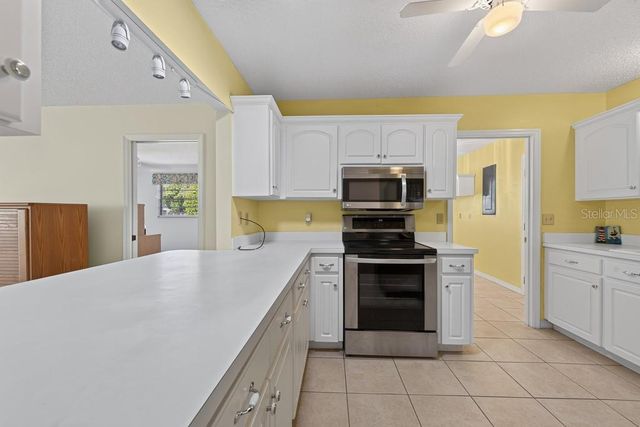 106 SILVERBELL COURT, Sun City Center, FL 33573