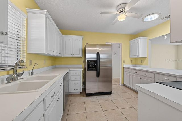 106 SILVERBELL COURT, Sun City Center, FL 33573