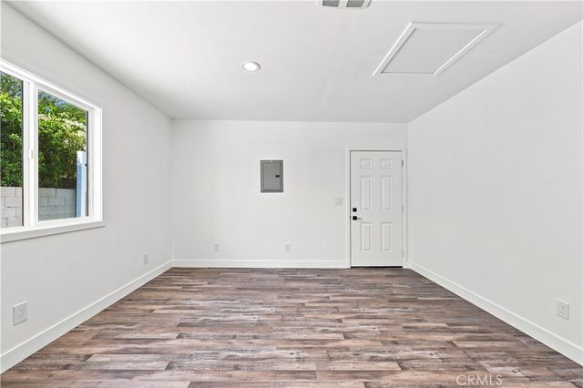 11917 Burton Street, North Hollywood, CA 91605