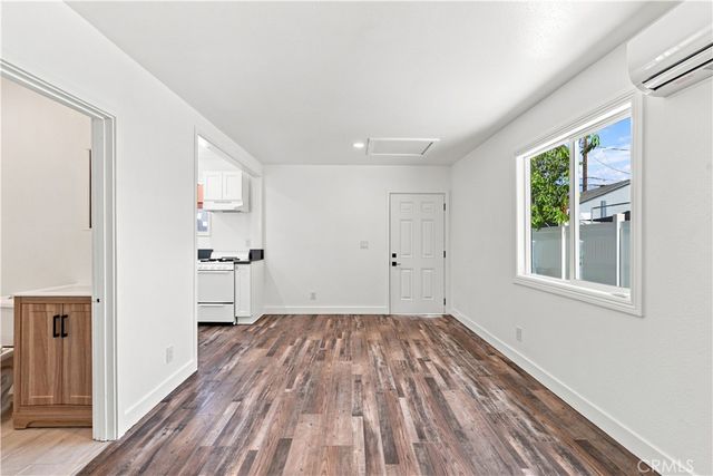 11917 Burton Street, North Hollywood, CA 91605