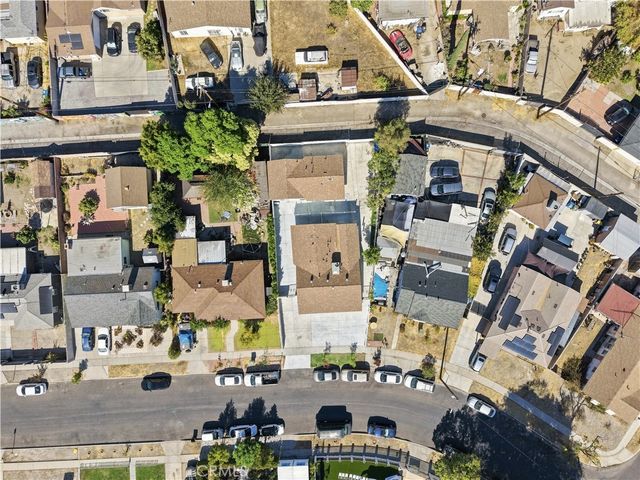 11917 Burton Street, North Hollywood, CA 91605