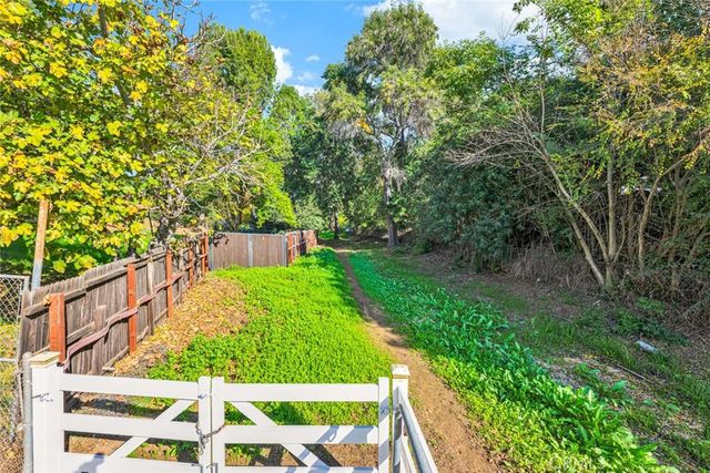 1419 N Richman Knoll, Fullerton, CA 92835