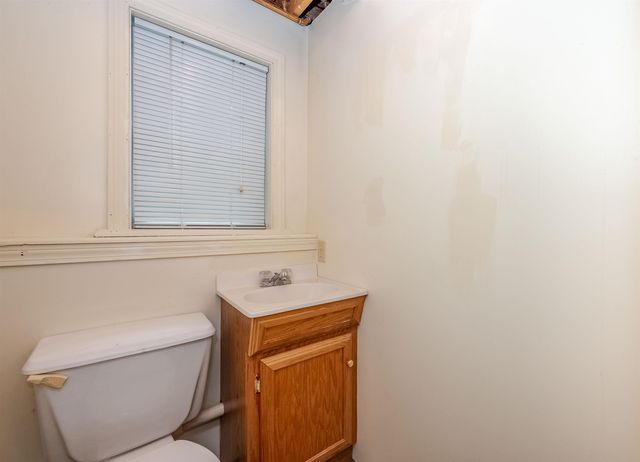 19 Alexander Drive, Biddeford, ME 04005