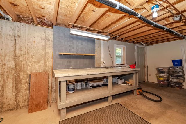 19 Alexander Drive, Biddeford, ME 04005