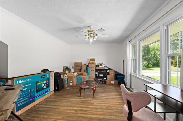 4994 Hampton Road, Clemmons, NC 27012