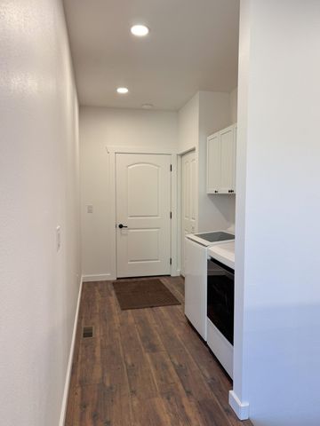 2056 Dennis Road, Mansfield, MO 65704