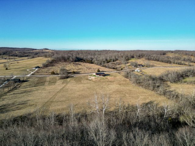 2056 Dennis Road, Mansfield, MO 65704