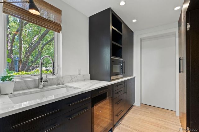 275 Vine Street, Denver, CO 80206