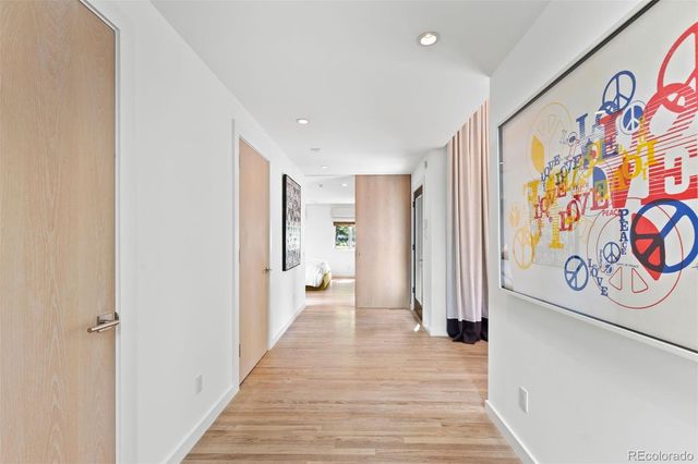 275 Vine Street, Denver, CO 80206