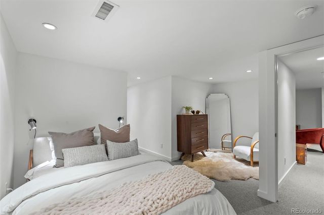 275 Vine Street, Denver, CO 80206