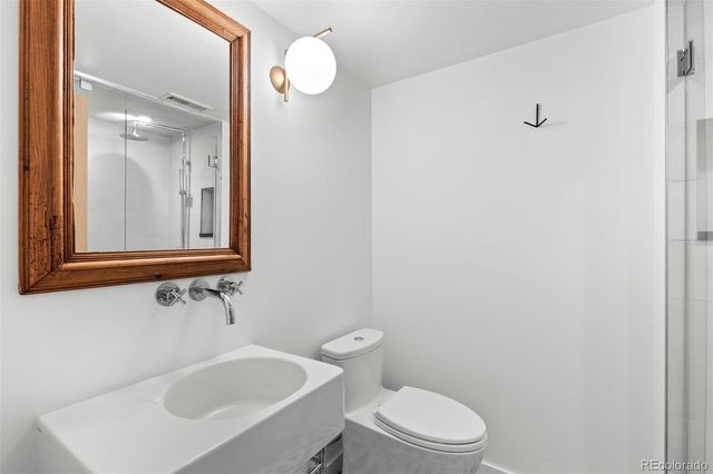 275 Vine Street, Denver, CO 80206