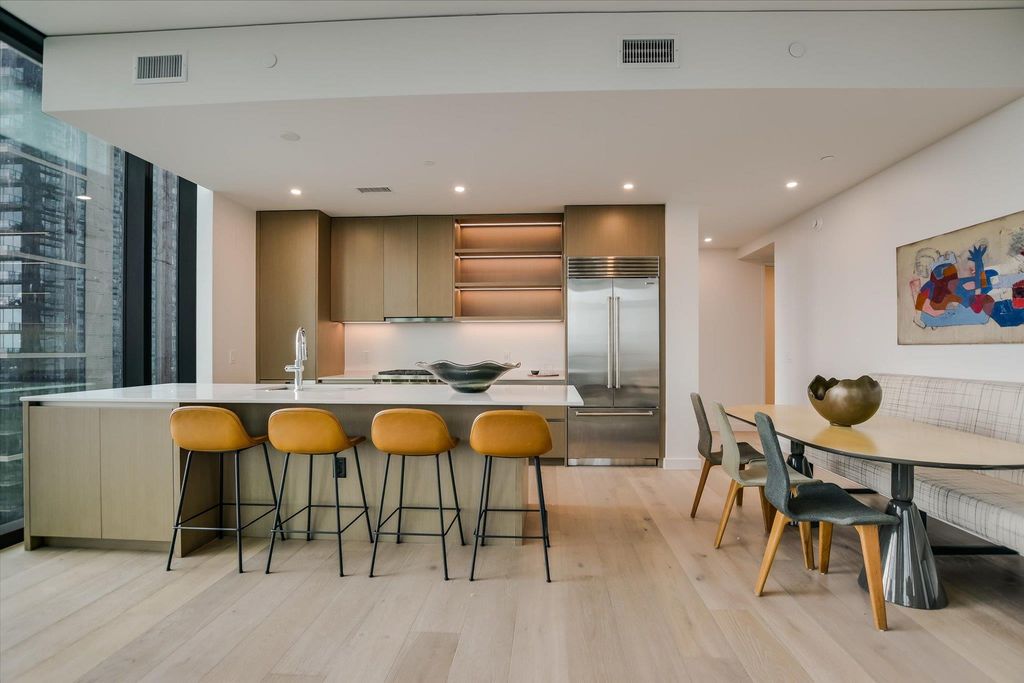 610 Davis ST 1912, Austin, TX 78701