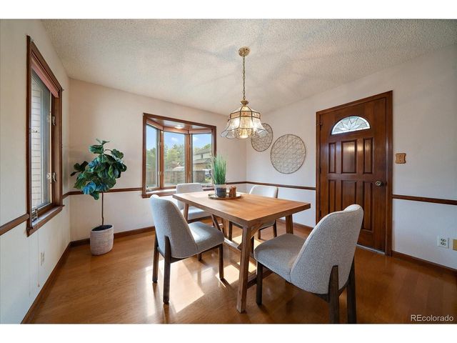 2618 Beech Cir, Longmont, CO 80503