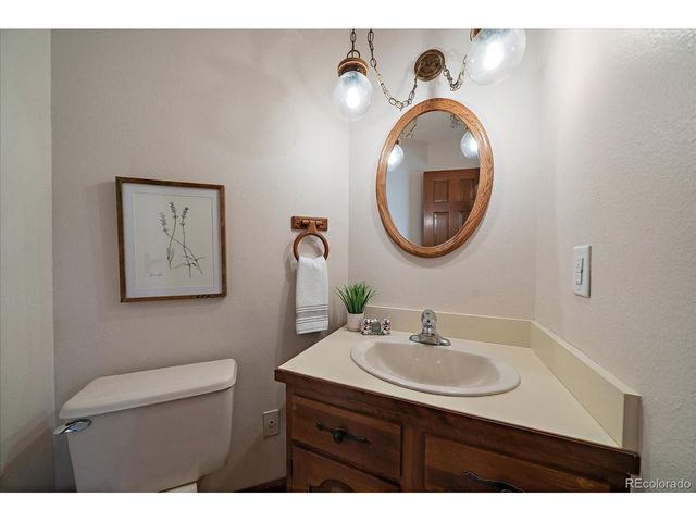 2618 Beech Cir, Longmont, CO 80503