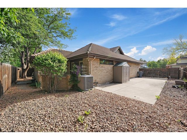 2618 Beech Cir, Longmont, CO 80503