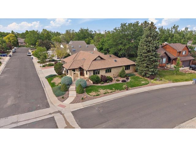 2618 Beech Cir, Longmont, CO 80503