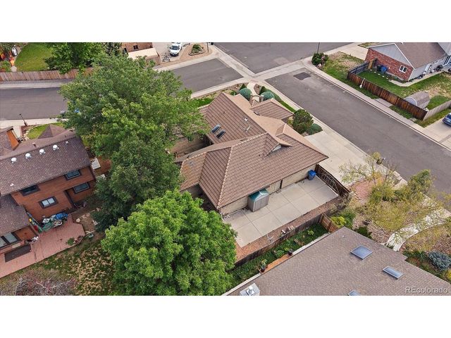 2618 Beech Cir, Longmont, CO 80503