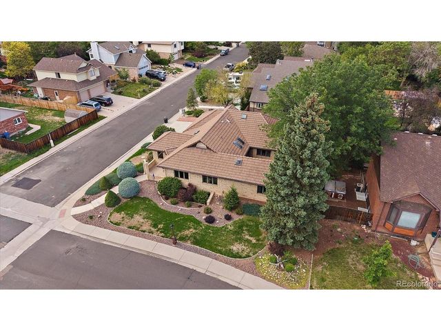 2618 Beech Cir, Longmont, CO 80503