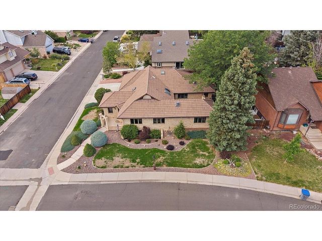 2618 Beech Cir, Longmont, CO 80503