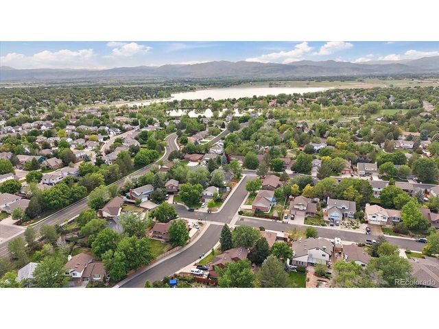 2618 Beech Cir, Longmont, CO 80503
