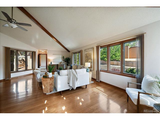 2618 Beech Cir, Longmont, CO 80503