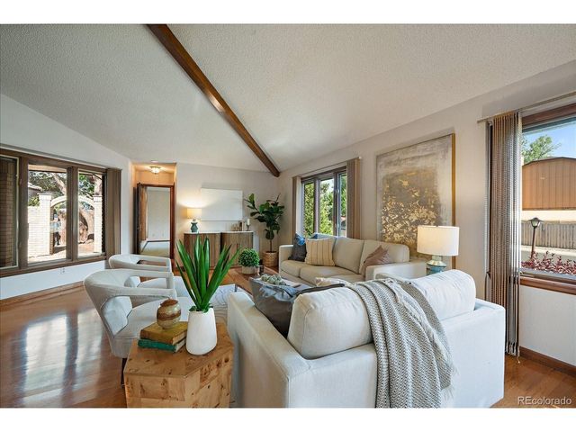 2618 Beech Cir, Longmont, CO 80503