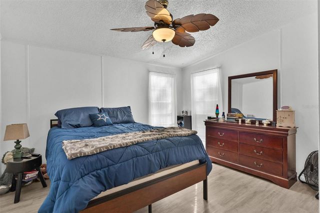18770 SE 19TH PLACE, Silver Springs, FL 34488