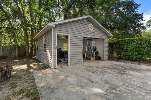 18770 SE 19TH PLACE, Silver Springs, FL 34488