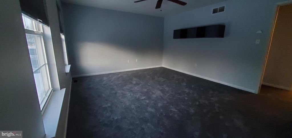 Image 13 of property listing at 49 VILLA AVE, Boyertown, PA 19512