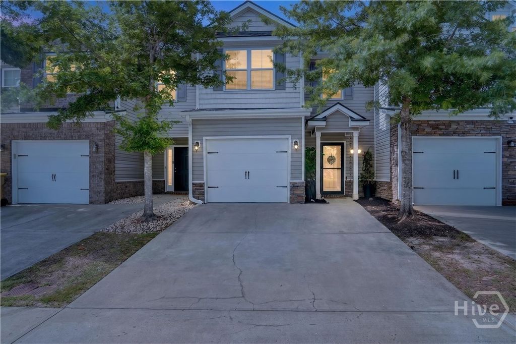 Image 1 of property listing at 40 Cantle Drive, Richmond Hill, GA 31324